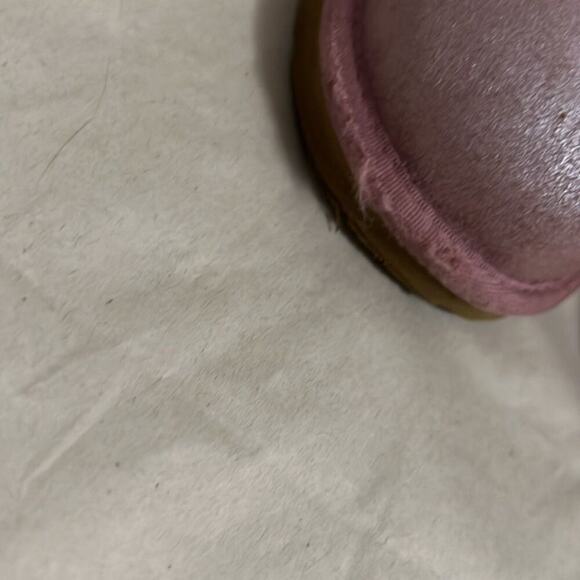 UGG AUSTRALIA CLASSIC SHORT 11 SHIMMER BOOTS SIZE‎ 2 - Picture 8 of 8